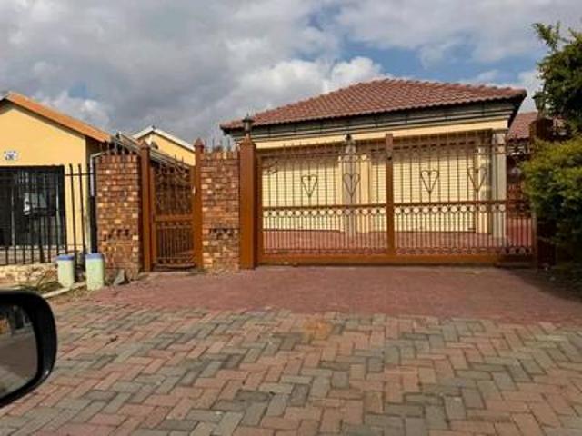 House for sale in Soweto, Gauteng
