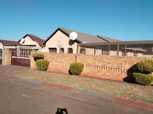 House for sale in Katlehong, Gauteng