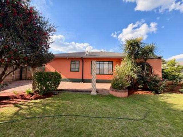 House for sale in Vanderbijlpark, Emfuleni Local Municipality