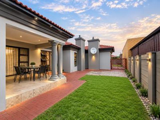 House for sale in Vanderbijlpark, Emfuleni Local Municipality