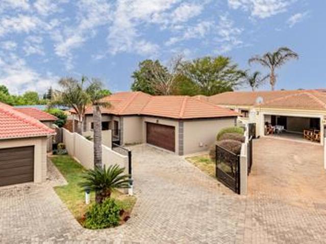 House for sale in Nooitgedacht, Gauteng