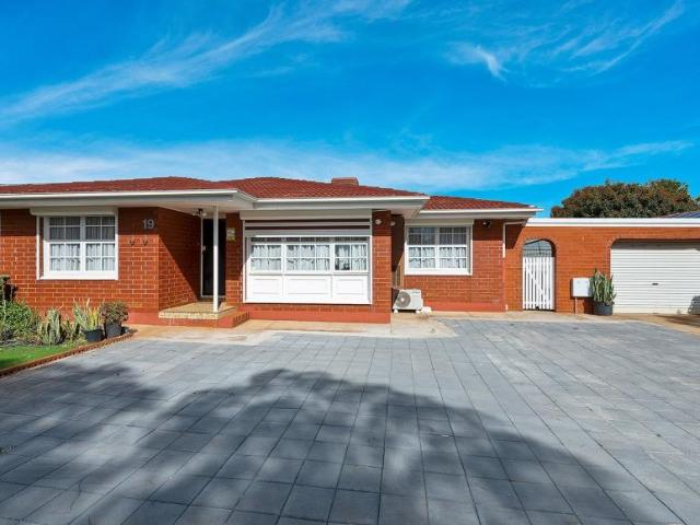 House for sale in Para Hills West, Adelaide