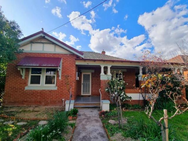 House for rent in Parkes, Parkes Shire Council