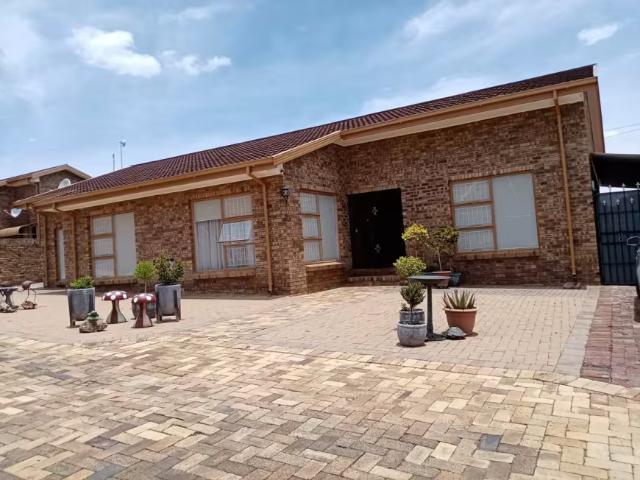 House for sale in Parys, Ngwathe Local Municipality