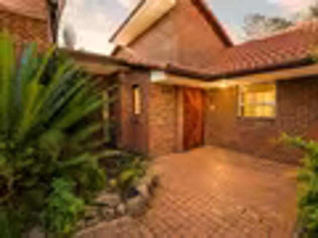 House for sale in Paulshof, Alexandra