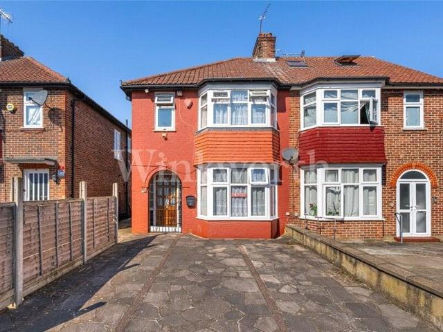 House for sale in Cat Hill, England