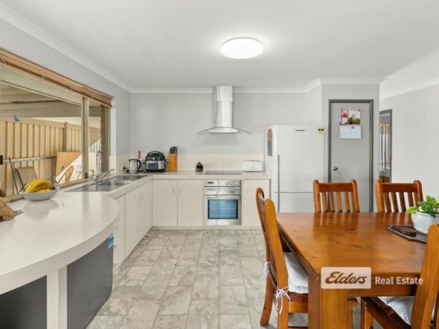 House for sale in Stirling Estate, Peppermint Grove Beach