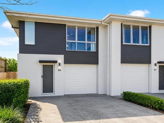 House for sale in Fernbrook, Queensland