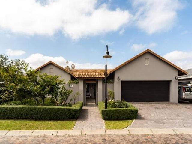 House for sale in Groot Brak Rivier, Western Cape
