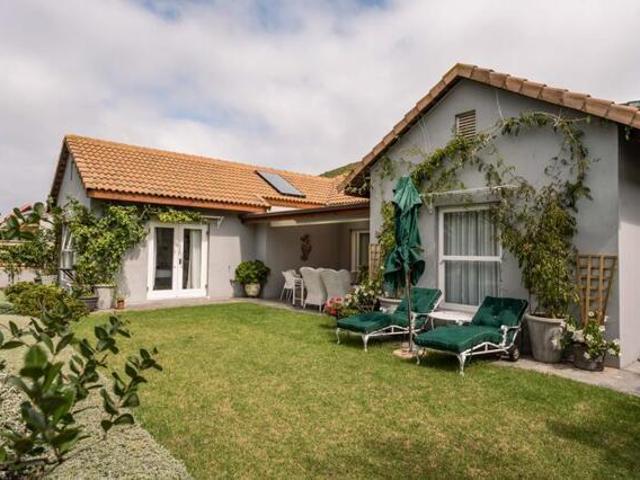 House for sale in Groot Brak Rivier, Western Cape