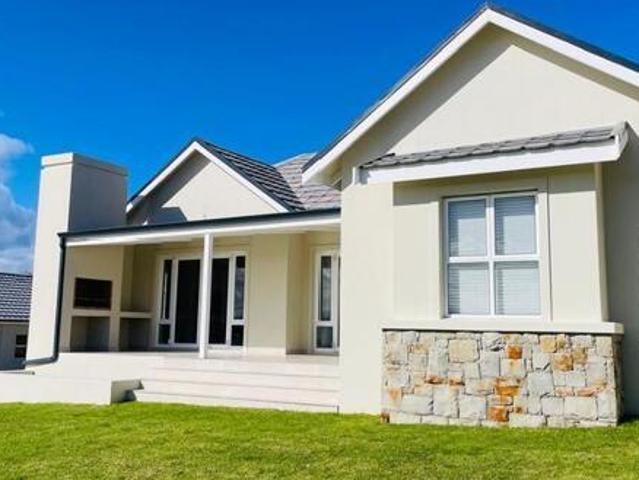 House for sale in Groot Brak Rivier, Western Cape