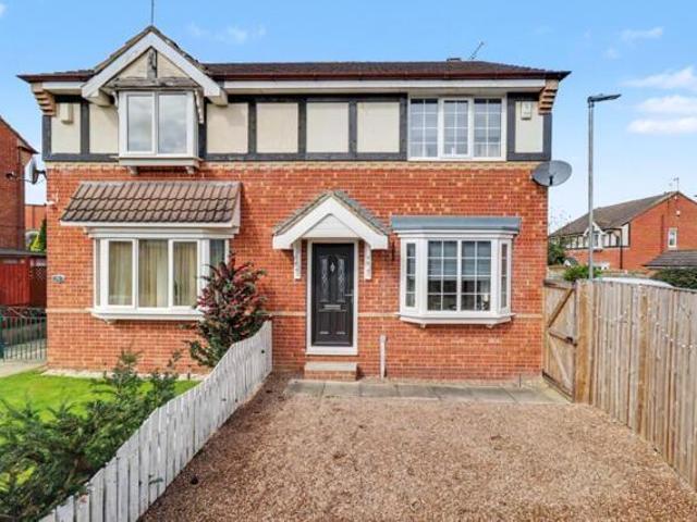 House for sale in Hemsworth, West Yorkshire