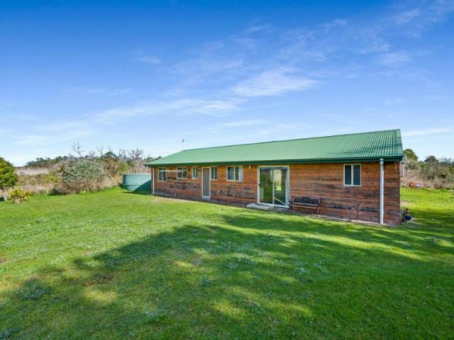 House for sale in Port MacDonnell, The District Council of Grant