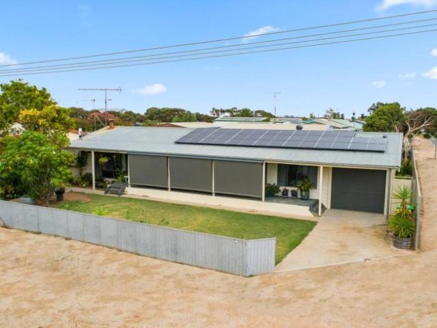 House for sale in Port Victoria, South Australia