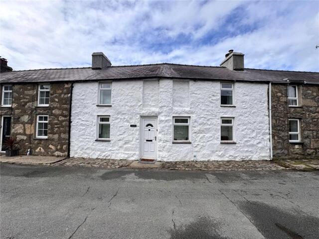 House for sale in Nefyn, Wales