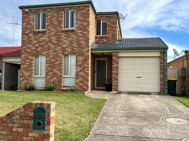 House for sale in Farnham Road Shopping Centre, Sydney