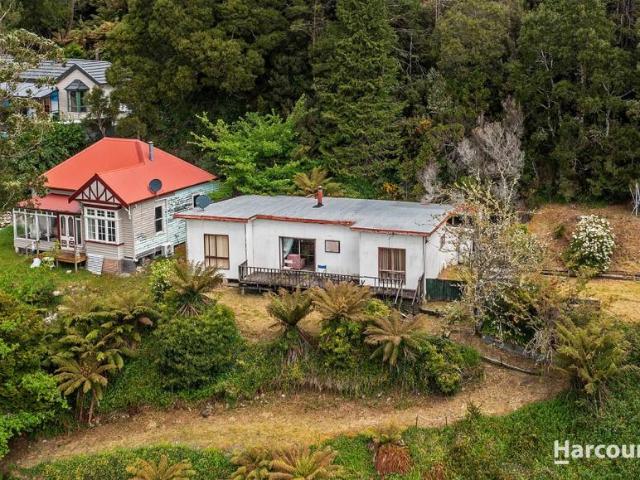 House for sale in Queenstown, West Coast