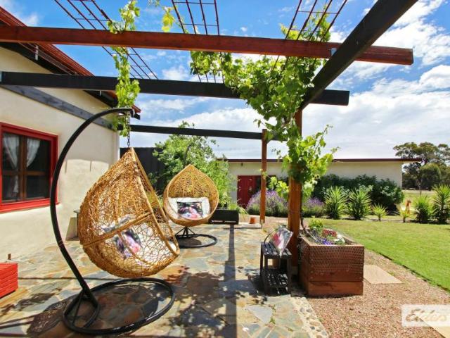 House for sale in Ravenswood, City of Greater Bendigo