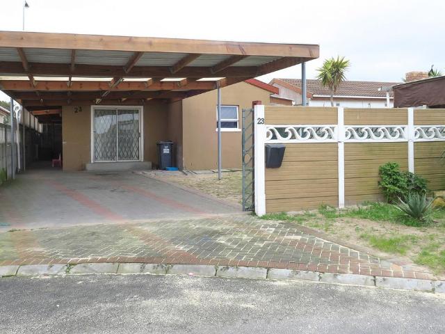 House for rent in Mitchells Plain, Western Cape