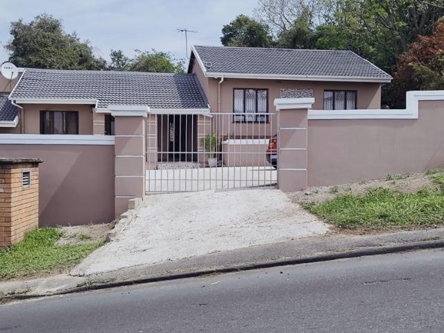 Apartment for rent in Queensburgh, Kwazulu-natal
