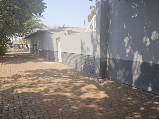 House for rent in Waterkloof, Gauteng
