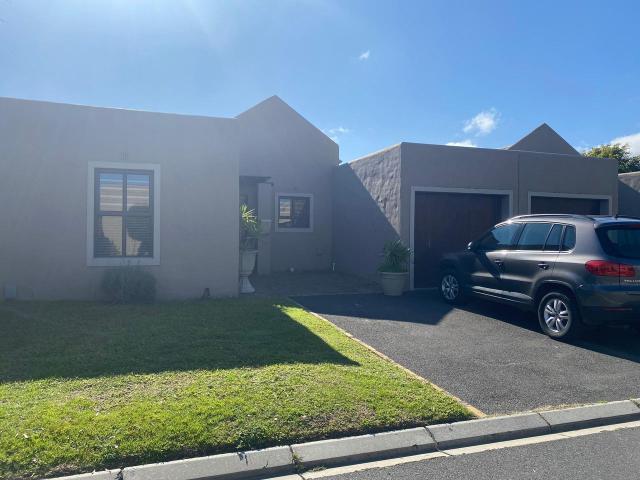 House for rent in Blouberg, Western Cape