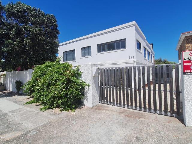 House for rent in Baardskeerdersbos, Western Cape