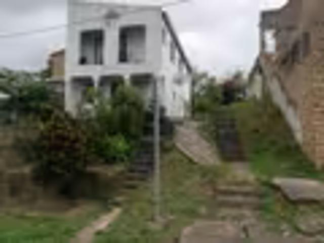 House for sale in Risecliff, eThekwini Metropolitan Municipality
