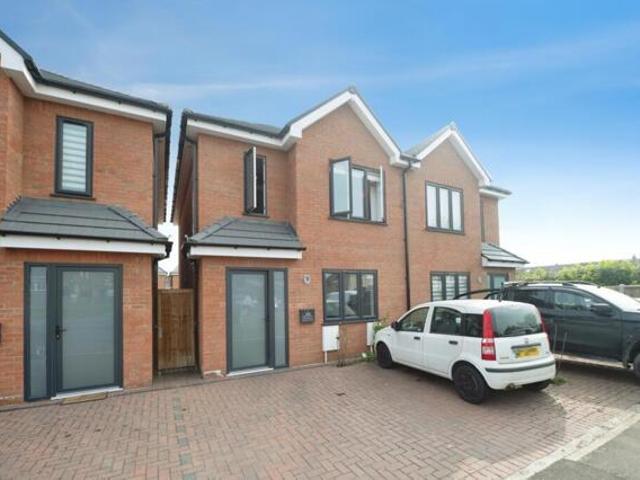House for sale in Collier Row, Greater London