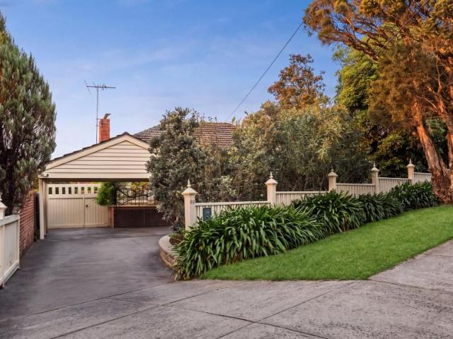 House for sale in Rosanna, Melbourne