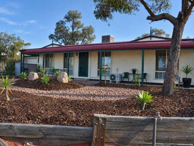 House for sale in Roxby Downs, Municipal Council of Roxby Downs
