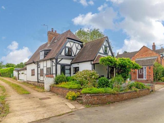 House for sale in New Bilton, Warwickshire