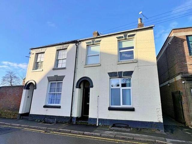 House for sale in New Bilton