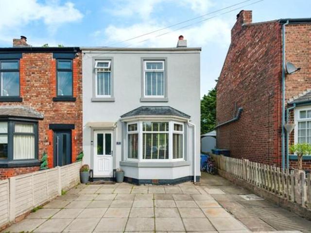 House for sale in Weston, Halton