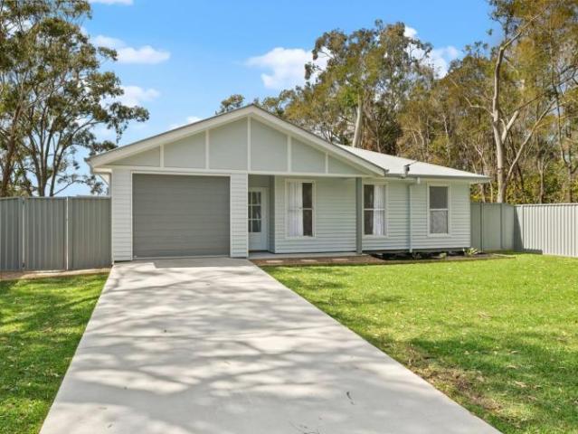 House for sale in Russell Island, Greater Brisbane