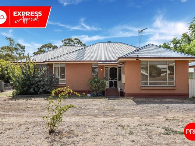 House for rent in Sailors Gully, Bendigo