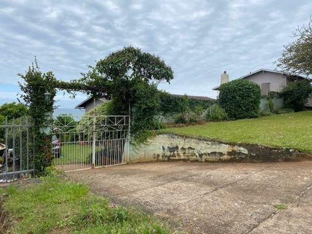 House for sale in Scottburgh South, uMdoni Local Municipality