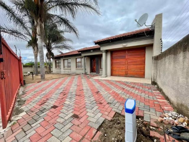 House for sale in Seshego, Polokwane Local Municipality