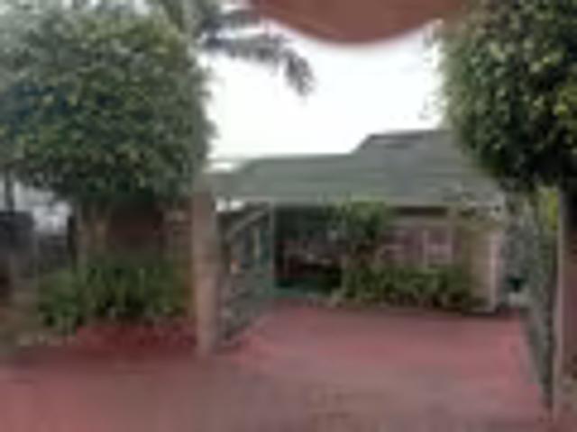 House for sale in Shallcross, eThekwini Metropolitan Municipality
