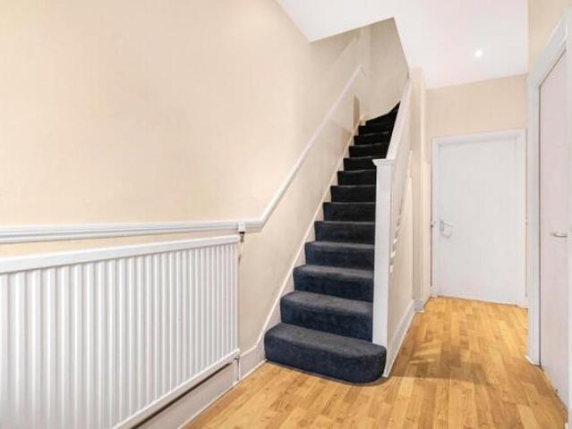 Room for rent in Cat Hill
