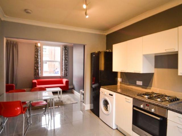 Room for rent in Sharrow Vale, Isle Of Man