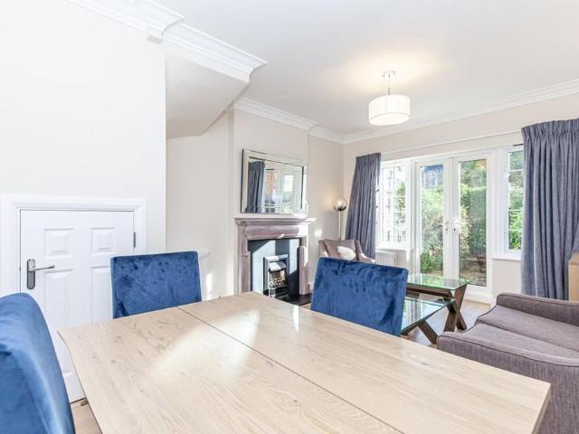 Room for rent in Osney, The Slade