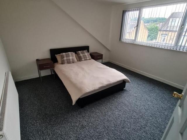 Room for rent in West Bowling, West Yorkshire