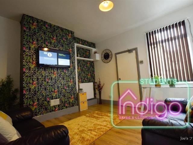 Room for rent in Stoke, Stoke-on-Trent
