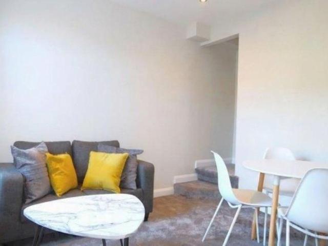 Room for rent in Easton, Feckenham