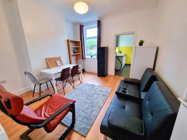 Room for rent in Park Hill, South Yorkshire