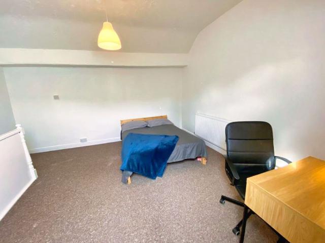 Room for rent in Park Hill, Isle Of Man