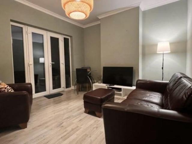 Room for rent in Greenwich Peninsula, Greater London