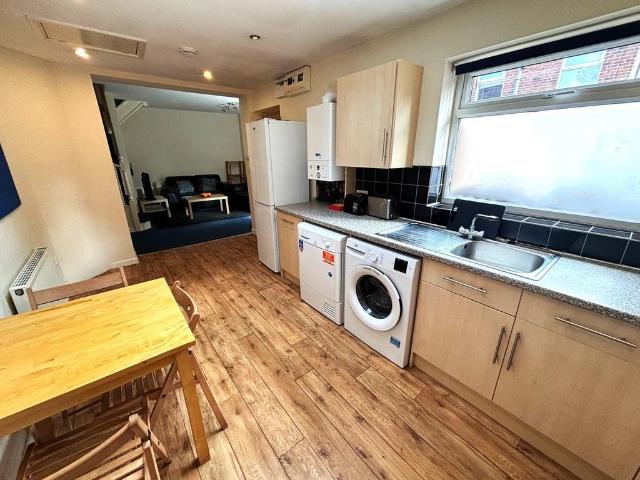Room for rent in South Yorkshire