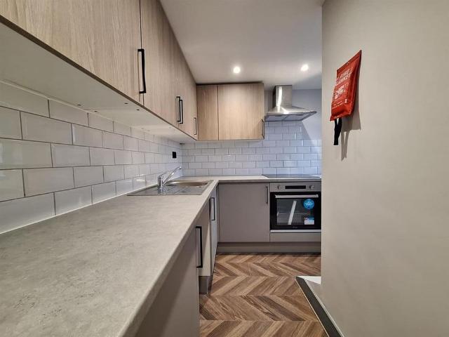 Room for rent in Yiewsley, Greater London